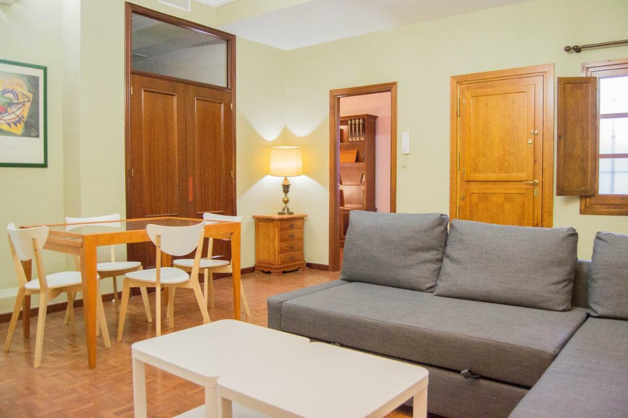 Full Equipped Apartment In Center Seville Luaran gambar